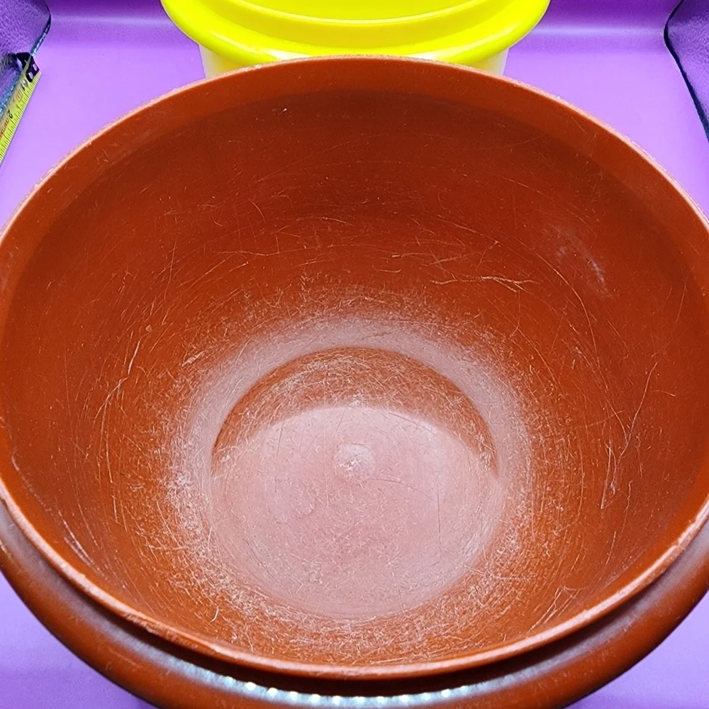 2 Tupperware Servalier Bowls -no lids- Yellow Orange Vintage